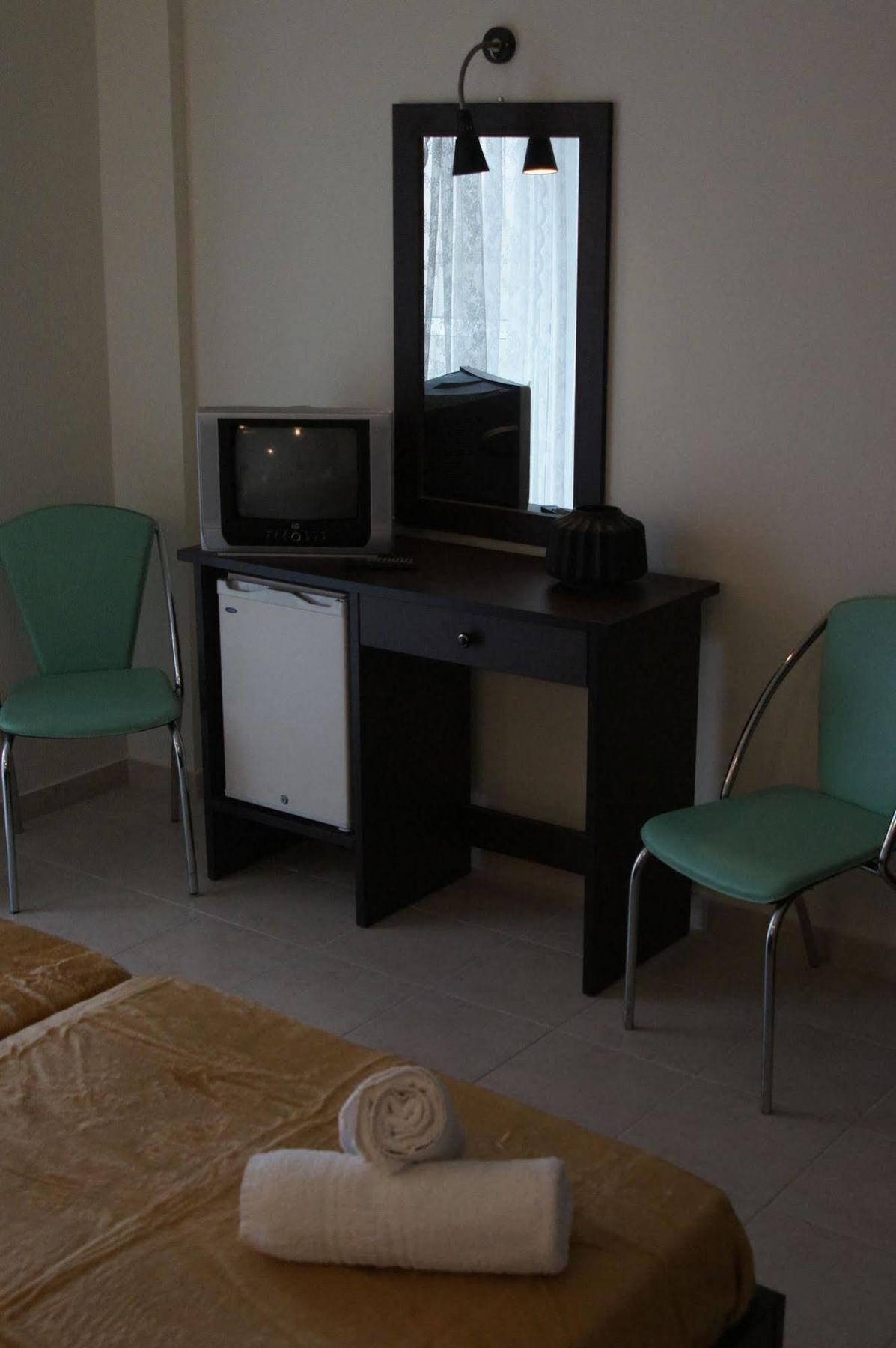 Porto Marathos Hotel Marathopoli Ngoại thất bức ảnh