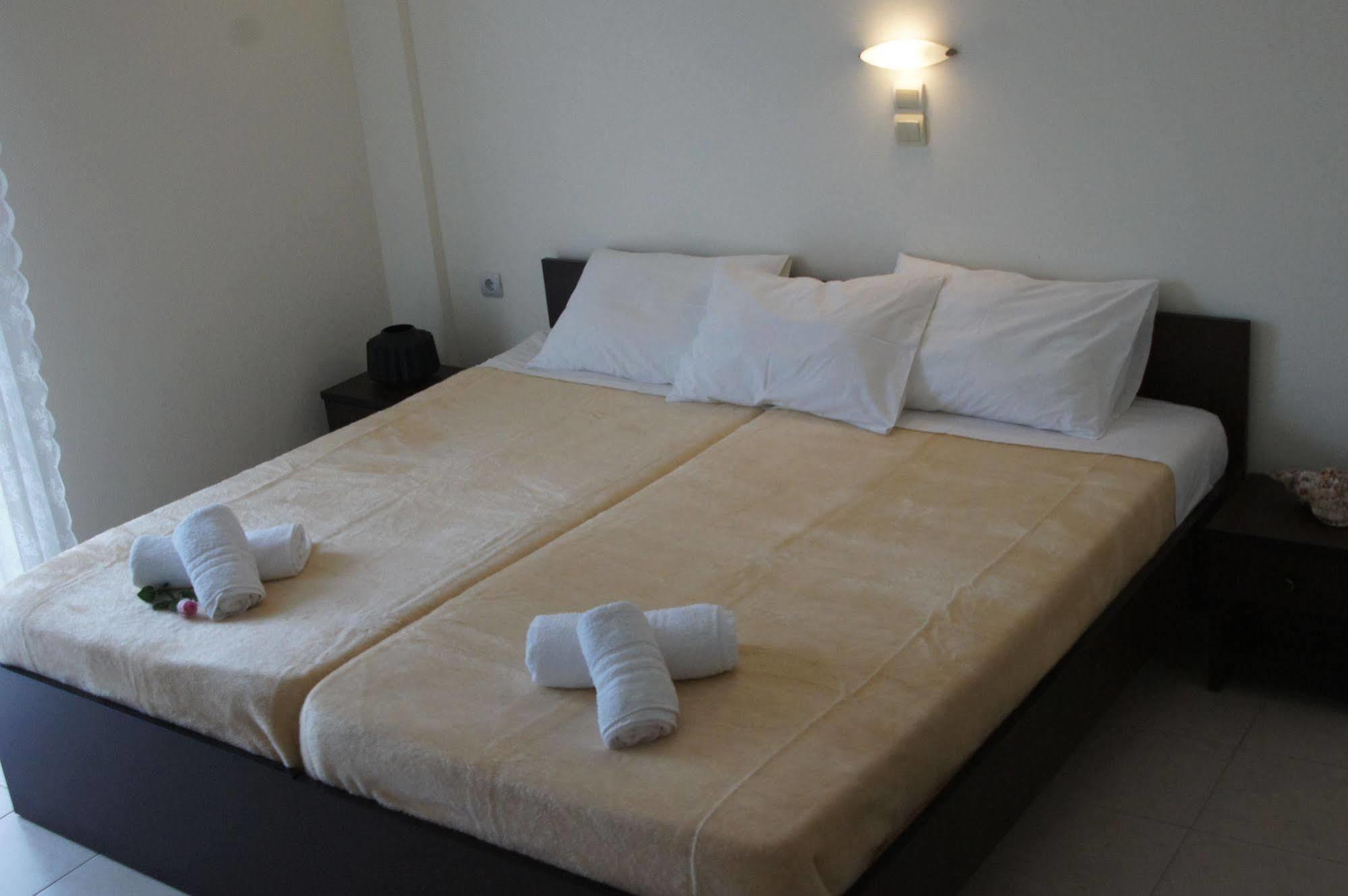 Porto Marathos Hotel Marathopoli Ngoại thất bức ảnh